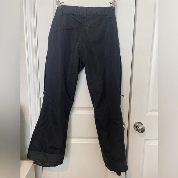 Pulse Snowboarding Pants in Black - Picture 3 of 7